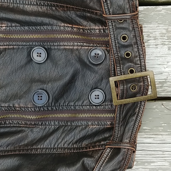 Distressed look brown pleather moto jacket, Wet Seal size large - Picture 5 of 7